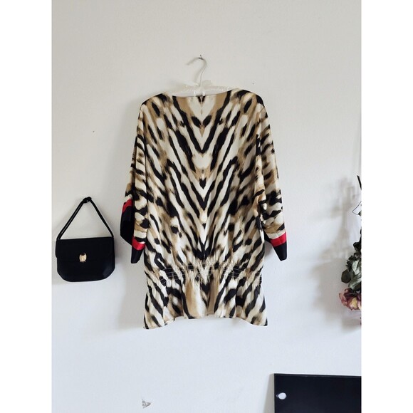 Chicos Blouse Size 2 Woman's M L Satin Tiger Print Blouse Fall Chic Mob Wife - Picture 4 of 8
